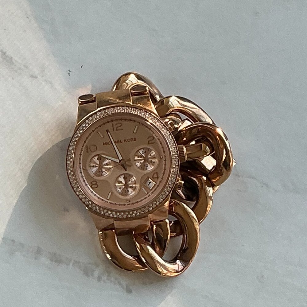 Michael Kors Rose Gold Accessories